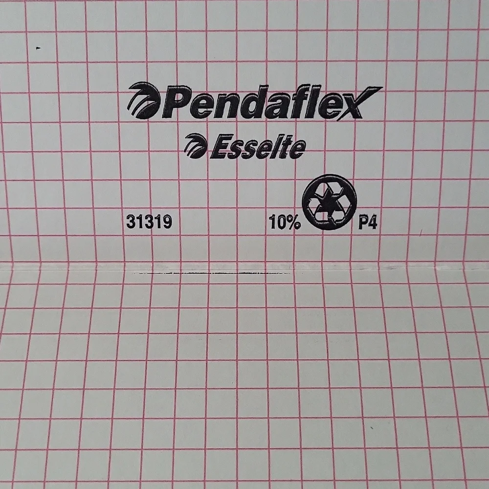 Pendaflex #31319 lot of 65 Red fastner LEGAL size File Folders tab new open box